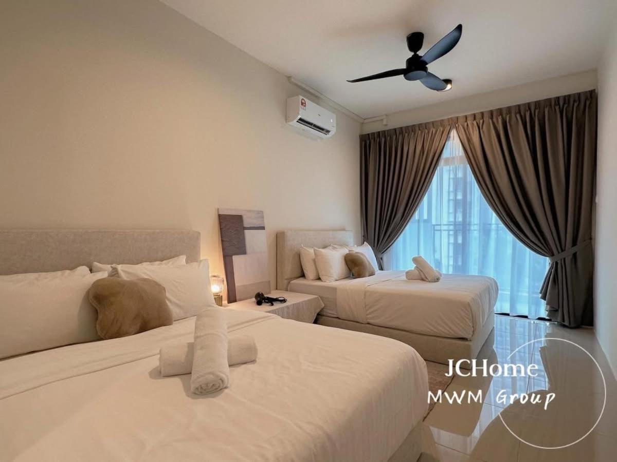 Austin Regency By Jc Experience
