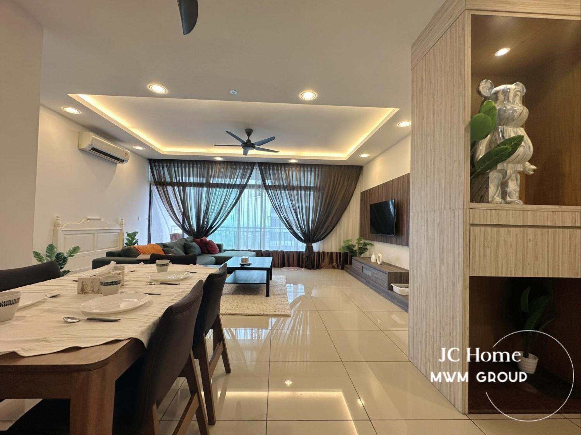 Austin Regency By Jc Experience
